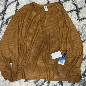 NWT: Sweater